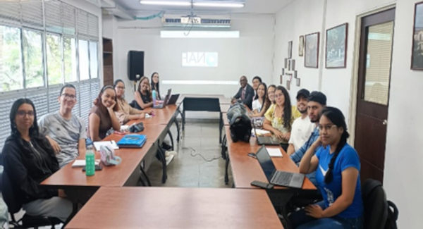 Estudiantes del Programa Académico de Contaduría Pública de la Universidad del Valle Seccional Palmira realizan capacitación tributaria